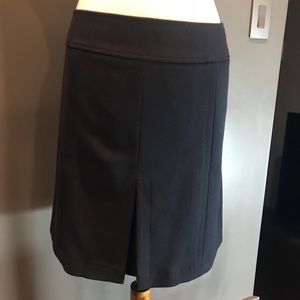 NWT Loft size 6 preppy fully lined skirt. Black.
